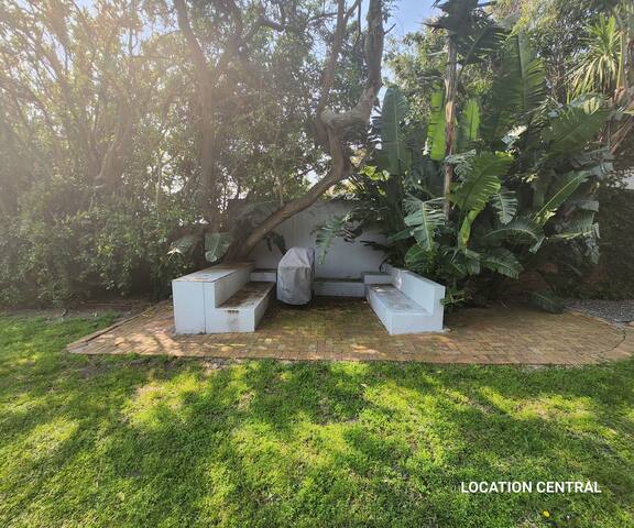 House on the lake gallery image 4