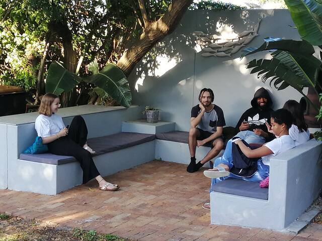 House on the lake gallery image 3