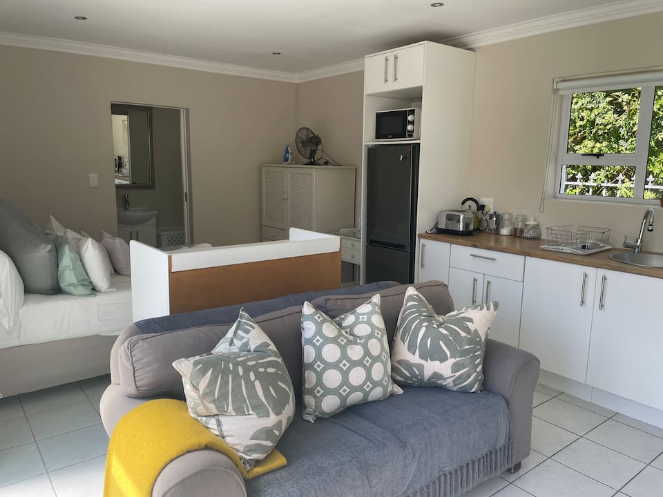 Rondebosch, South Africa Vacation Rentals - Airbnb