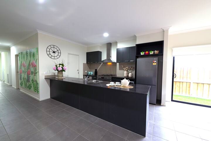 Luxury 9 BRMS House for Big Group near SC gallery image 4