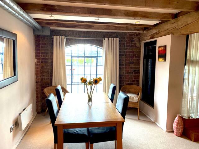 Apartment 3 Warehouse K, London – East End bliss! gallery image 3