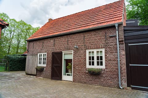 Private house "De Noodwoning"