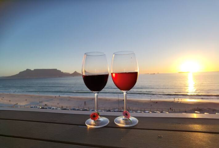 504 Witsand: Spectacular Table Mountain and beach gallery image 2