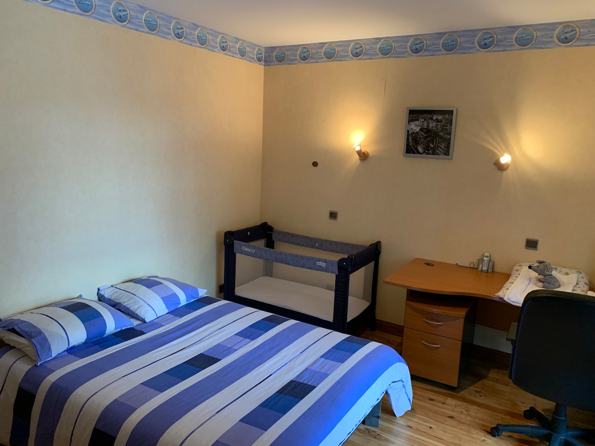 غرفة النوم 2