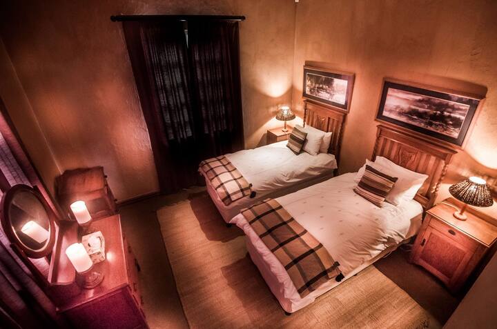 საძინებელი 1