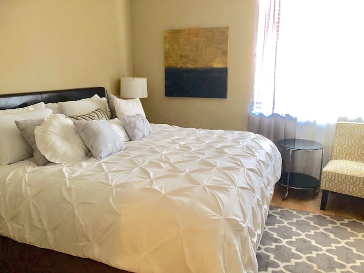 เตียงคิงไซส์ใหญ่หลังที่สอง