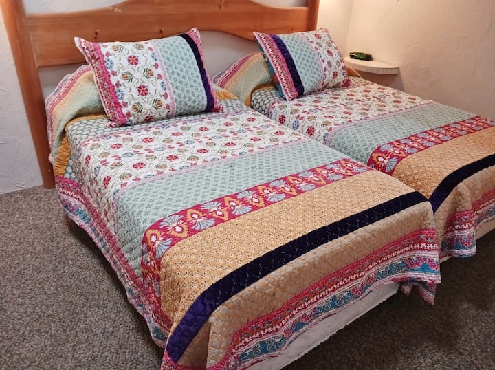 Dormitorio #3 camas individuales