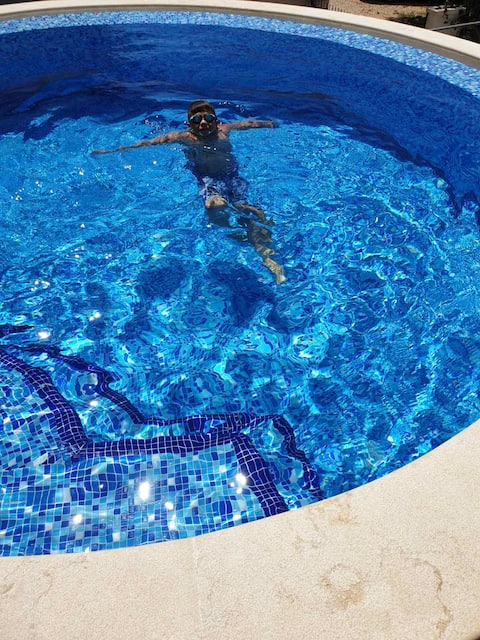 Top performing Airbnb: Villa Napoli with private beach, Hladna Uvala. in Kunje
