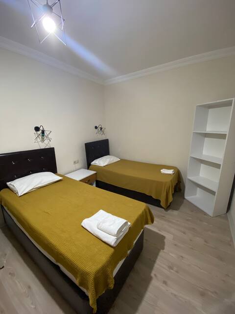 Commonwealth Apart Hotel