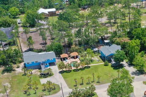 The Hideaway at Pass Christian (MS) *PRIVATE POOL
