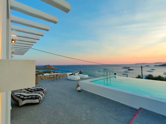 SeaCode Villas, Blue Villa gallery image 3