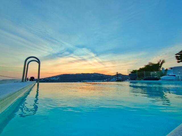 SeaCode Villas, Blue Villa gallery image 5