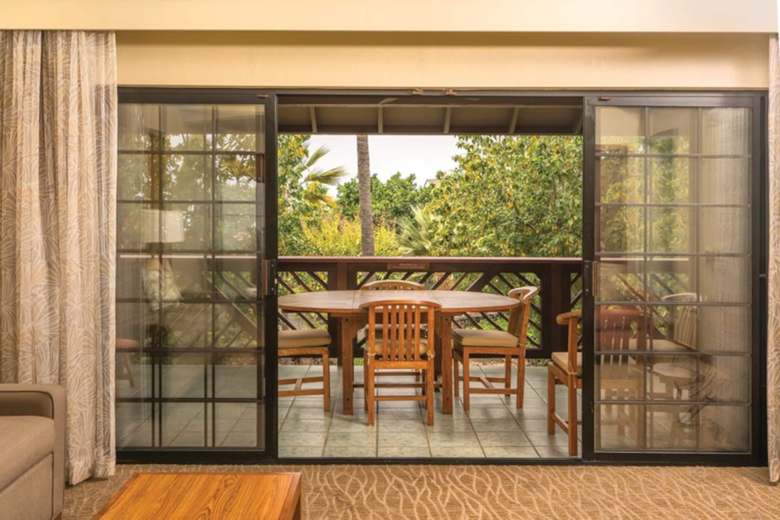 Resort in Kailua-Kona · ★4.75 · 2 bedrooms · 3 beds · 2 shared baths - Image 4