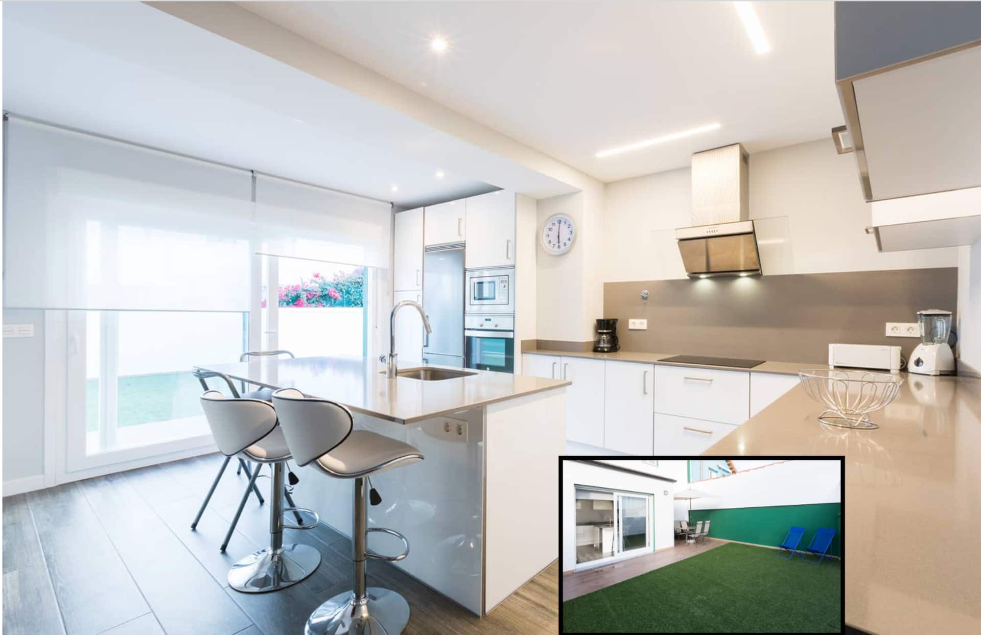 Townhouse in the city- large backyard