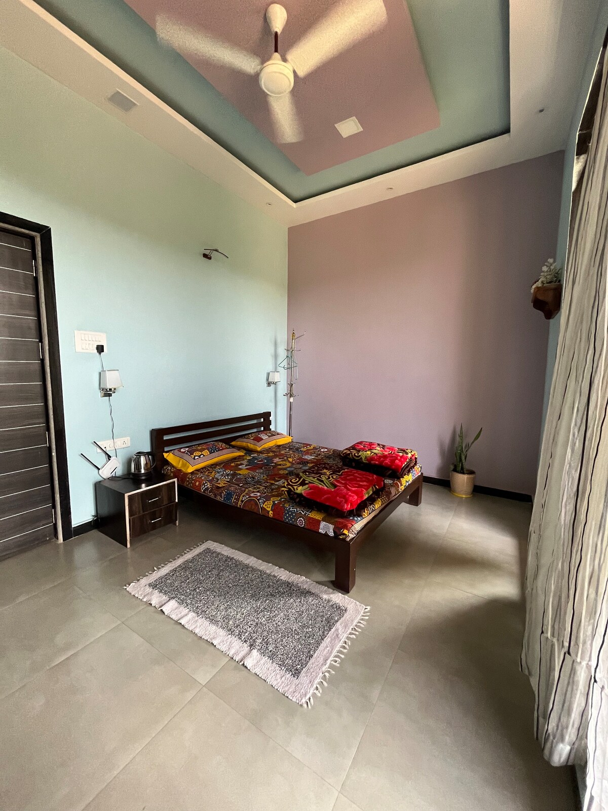 Rutu Enclave Executive Spacious Room - Nandgaon Beach