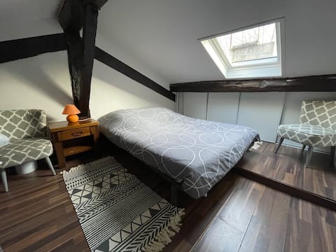 Atypical apartment for 1-6 people 20 min from Lyon