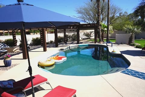 Top performing Airbnb: Family Resort in Paradise Valley
