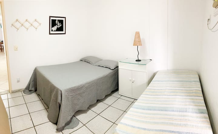 Camera da letto 3 - Letto matrimoniale, letto singolo.