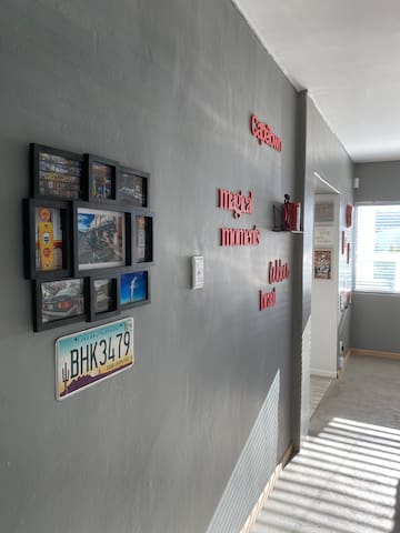 Tranquil Waterfront Hideaway with Stunning Views gallery image 5