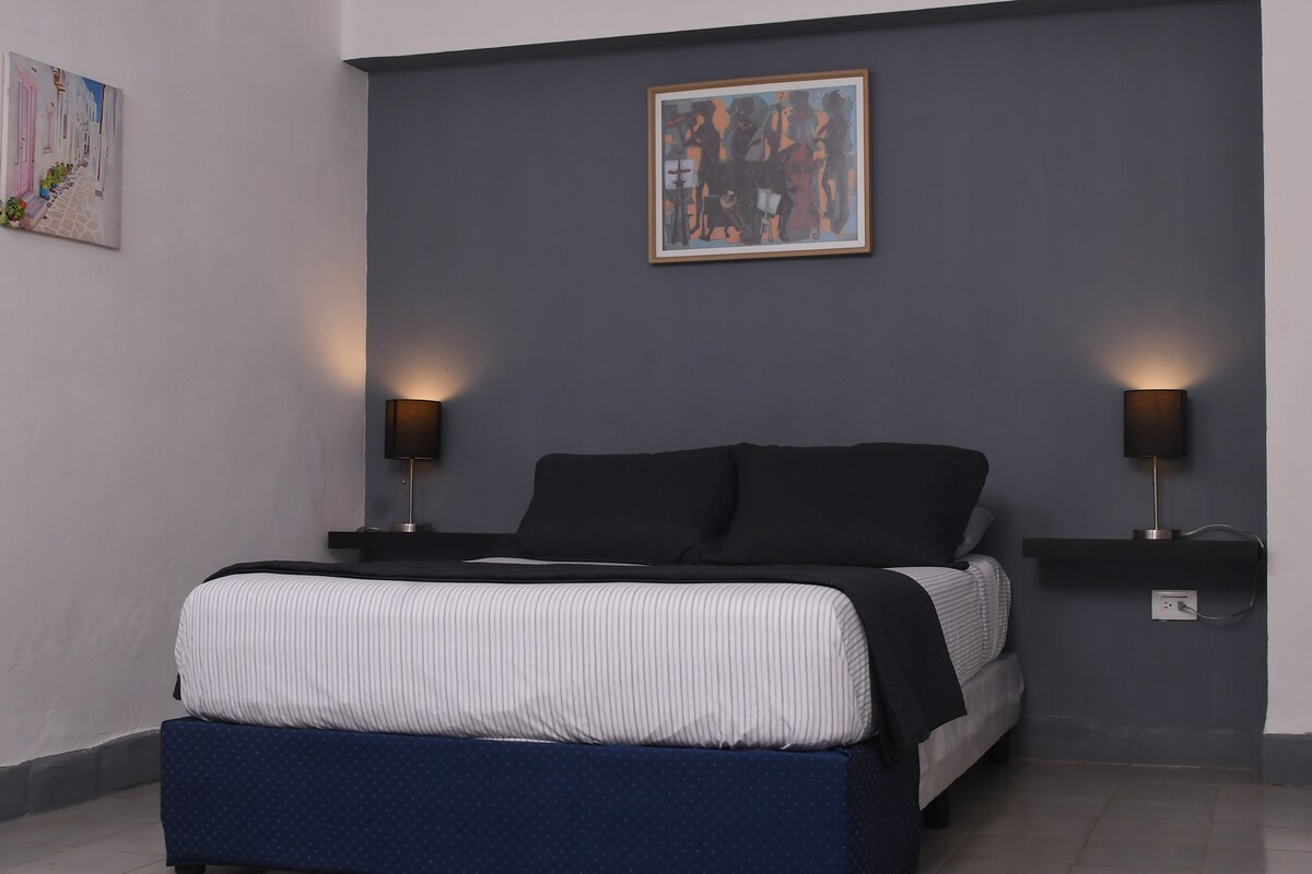 Habitación cama matrimonial 