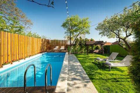 Casa Stella - Spacious central villa