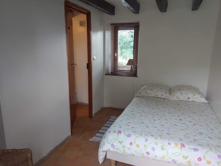 Chambre 1    Lit 120cm