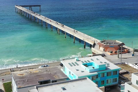 Luxury Beachfront Penthouse Near SF (Blue Wave 3)