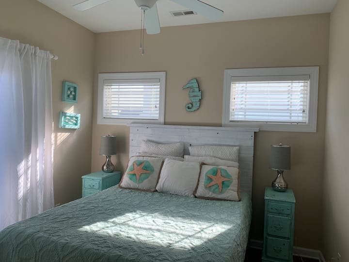 Საწოლი Rm#3 Jr. Suite Queen Bed