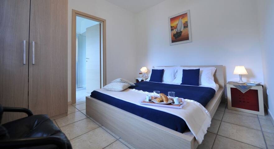 Villa “A Casa di Joy” con piscina e giardino gallery image 4