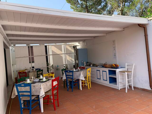 Villa “A Casa di Joy” con piscina e giardino gallery image 3