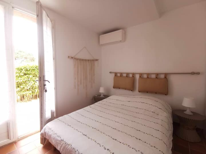 Garden floor:  Bedroom 1, open to terrace, double bed