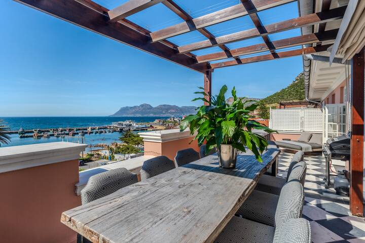 Penthouse Apartment with spectacular views