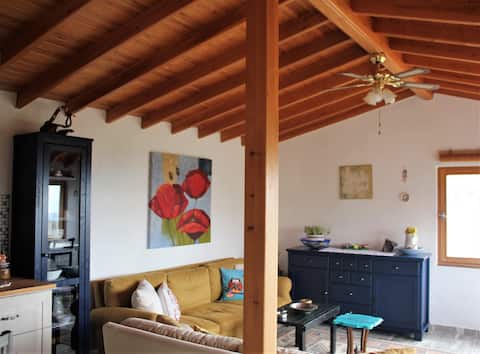 Top performing Airbnb: A Warm and Peaceful environment opposite Assos in Ayvacık