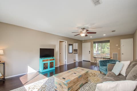 Private apartment in golf community in Spring, TX