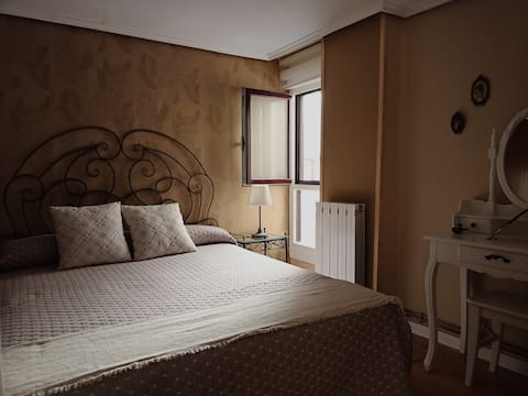 Anuncio de Airbnb popular: Apartamento Turístico Santiago en Logroño