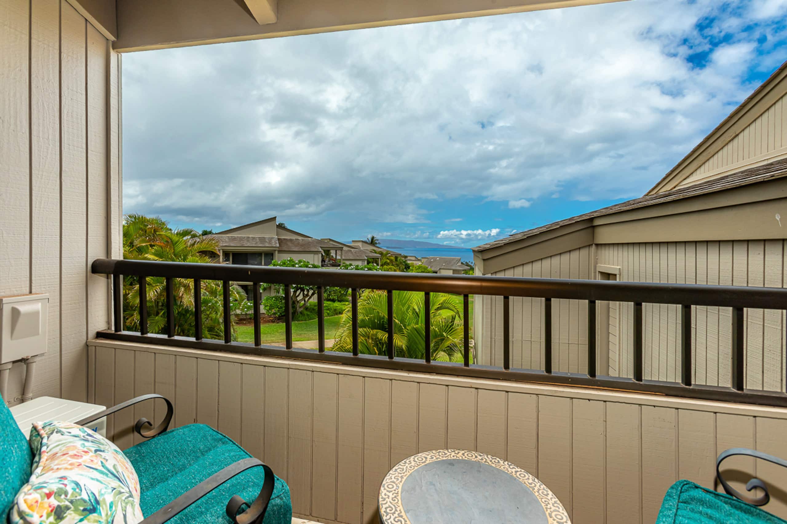 Condo in Wailea · ★4.85 · 2 bedrooms · 4 beds · 2 baths - Image 15