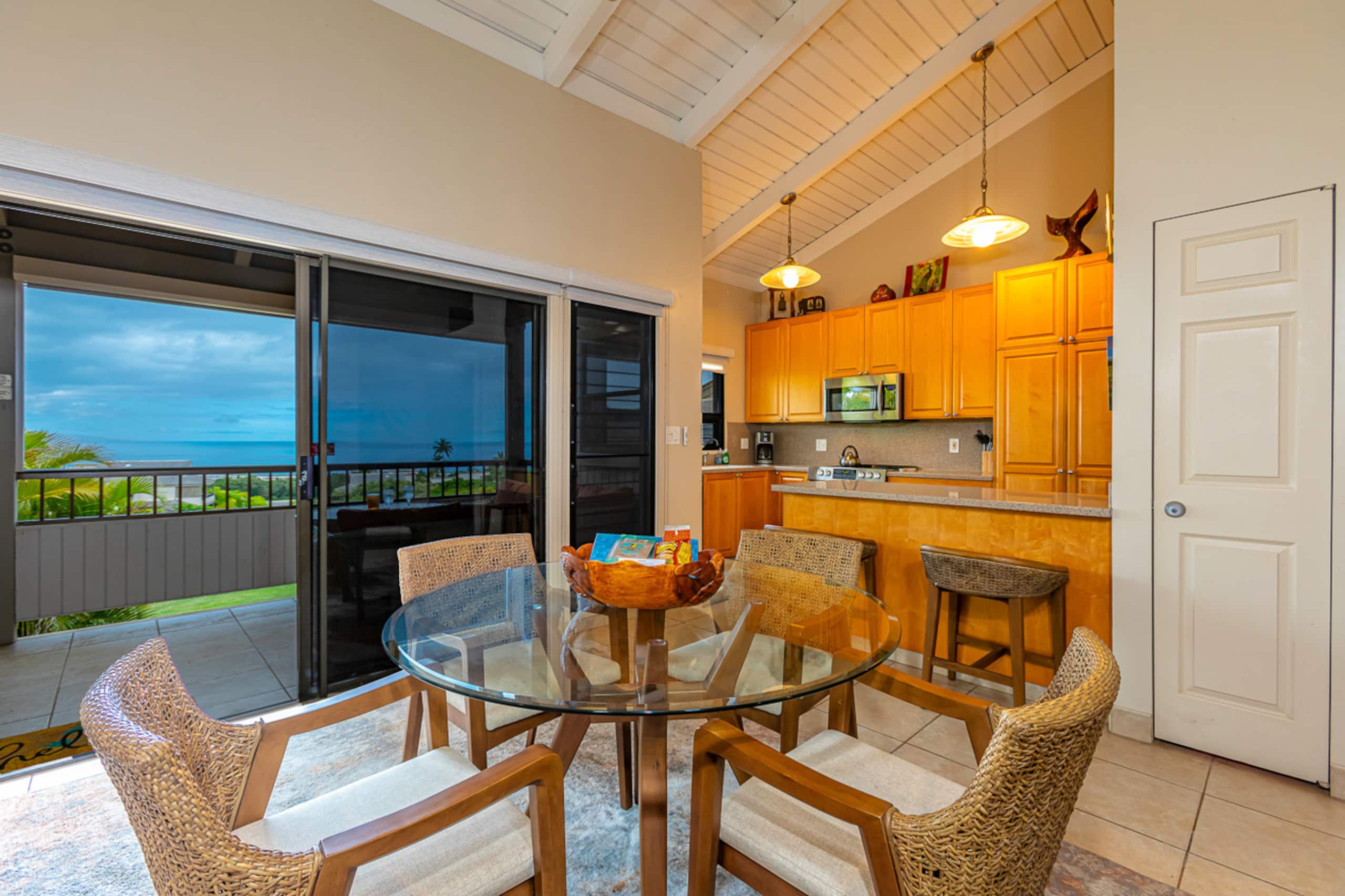 Condo in Wailea · ★4.85 · 2 bedrooms · 4 beds · 2 baths - Image 20