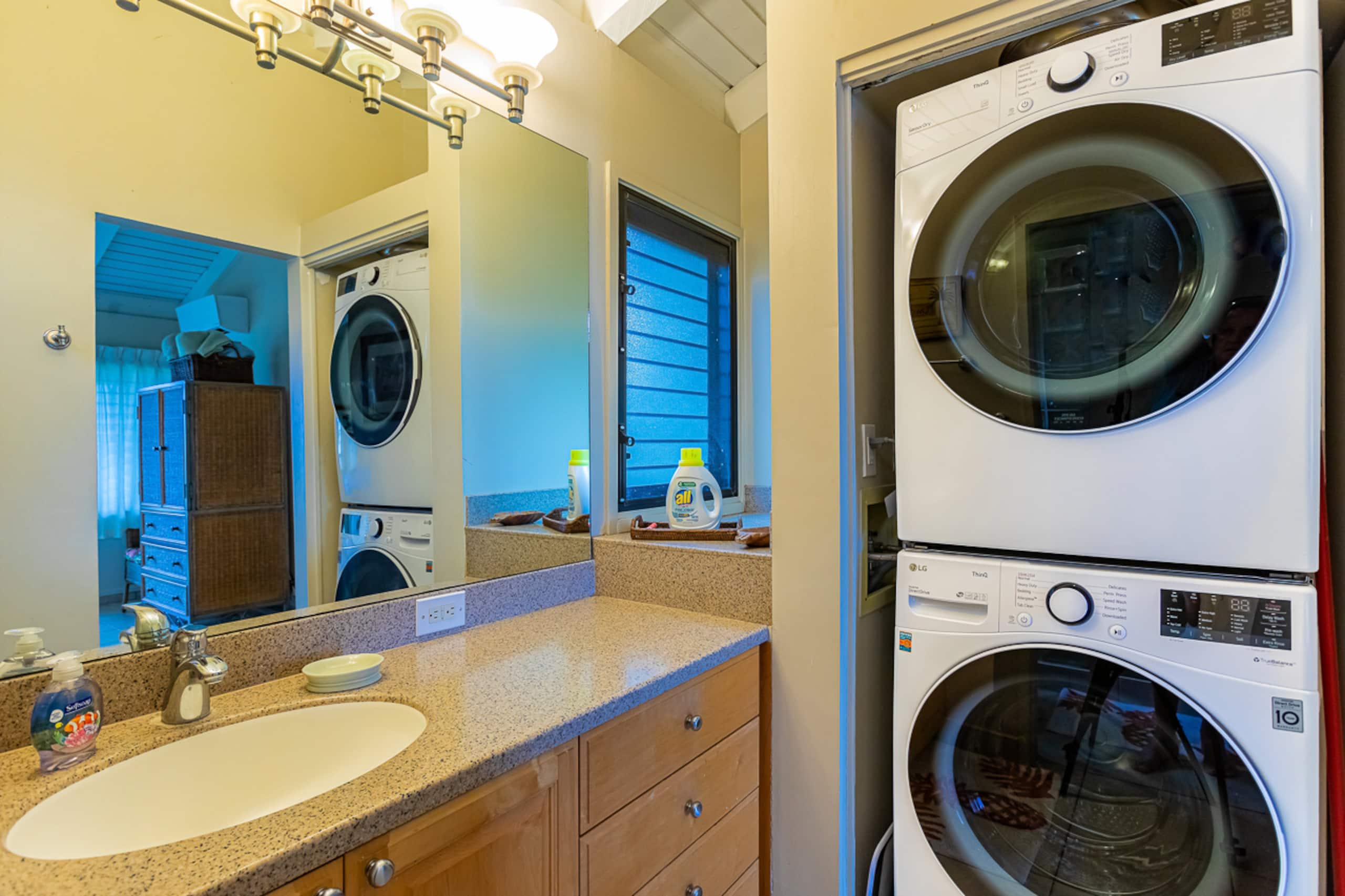 Condo in Wailea · ★4.85 · 2 bedrooms · 4 beds · 2 baths - Image 14