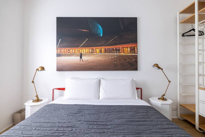 Roman Residenza: Central, Quiet, Bright, Modern. gallery image 4