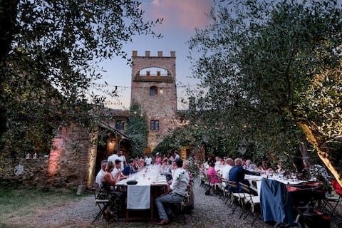 XIII Century Tower with Private Panoramic Pool