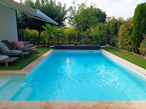 villa for rent near pont du gard