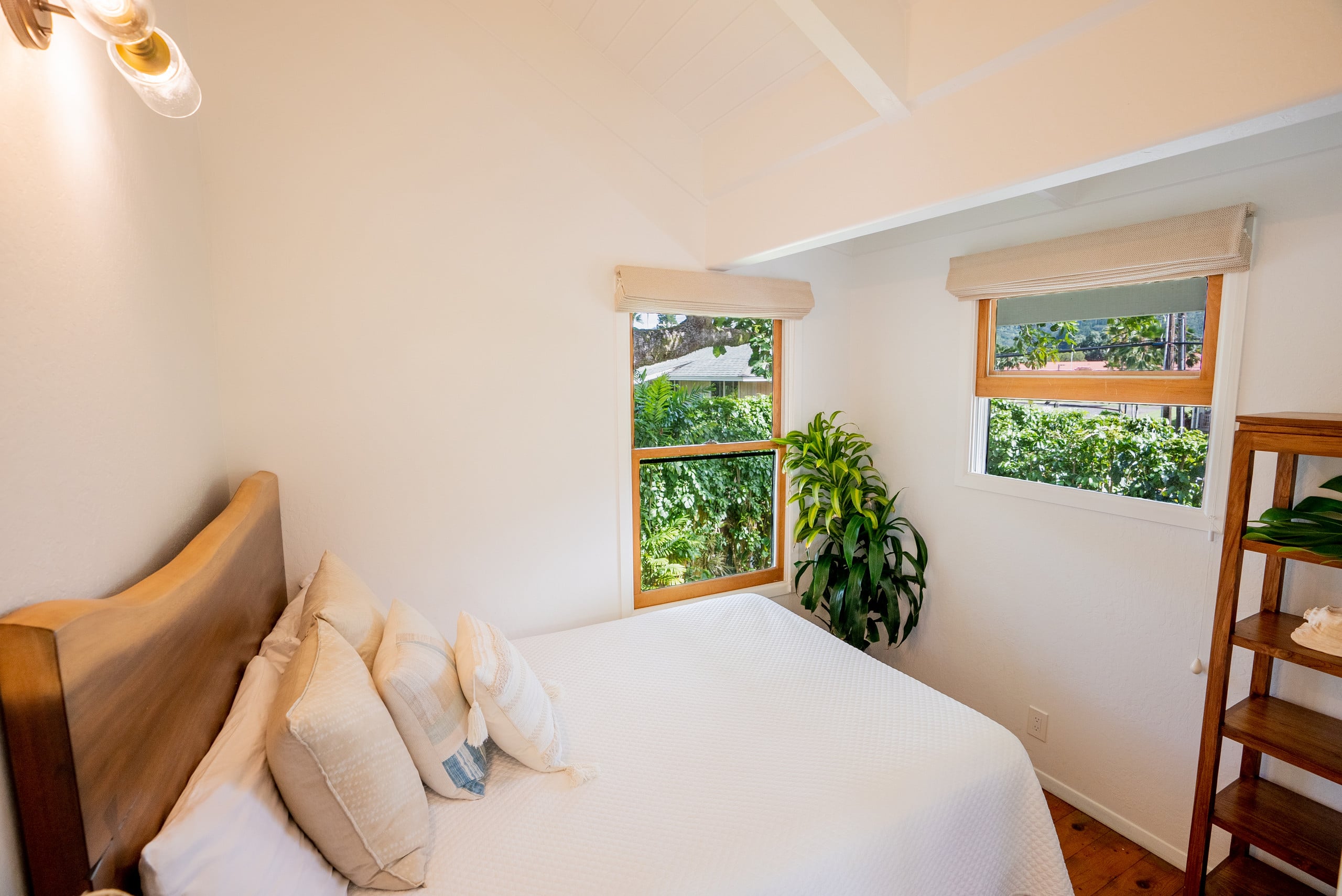 Home in Hanalei · ★4.97 · 3 bedrooms · 5 beds · 3 baths - Image 33