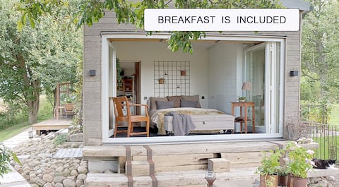 Top performing Airbnb: Lilla Lyngabo, in the middle of nature, close to the sea & Halmstad in Hallands