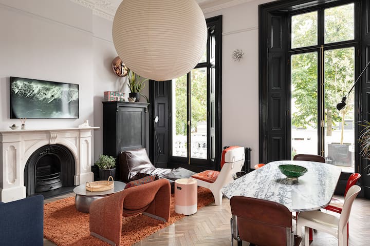 The Bengal Tiger – 2 BR with Patio in Notting Hill