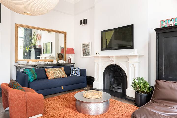 The Bengal Tiger – 2 BR with Patio in Notting Hill gallery image 3