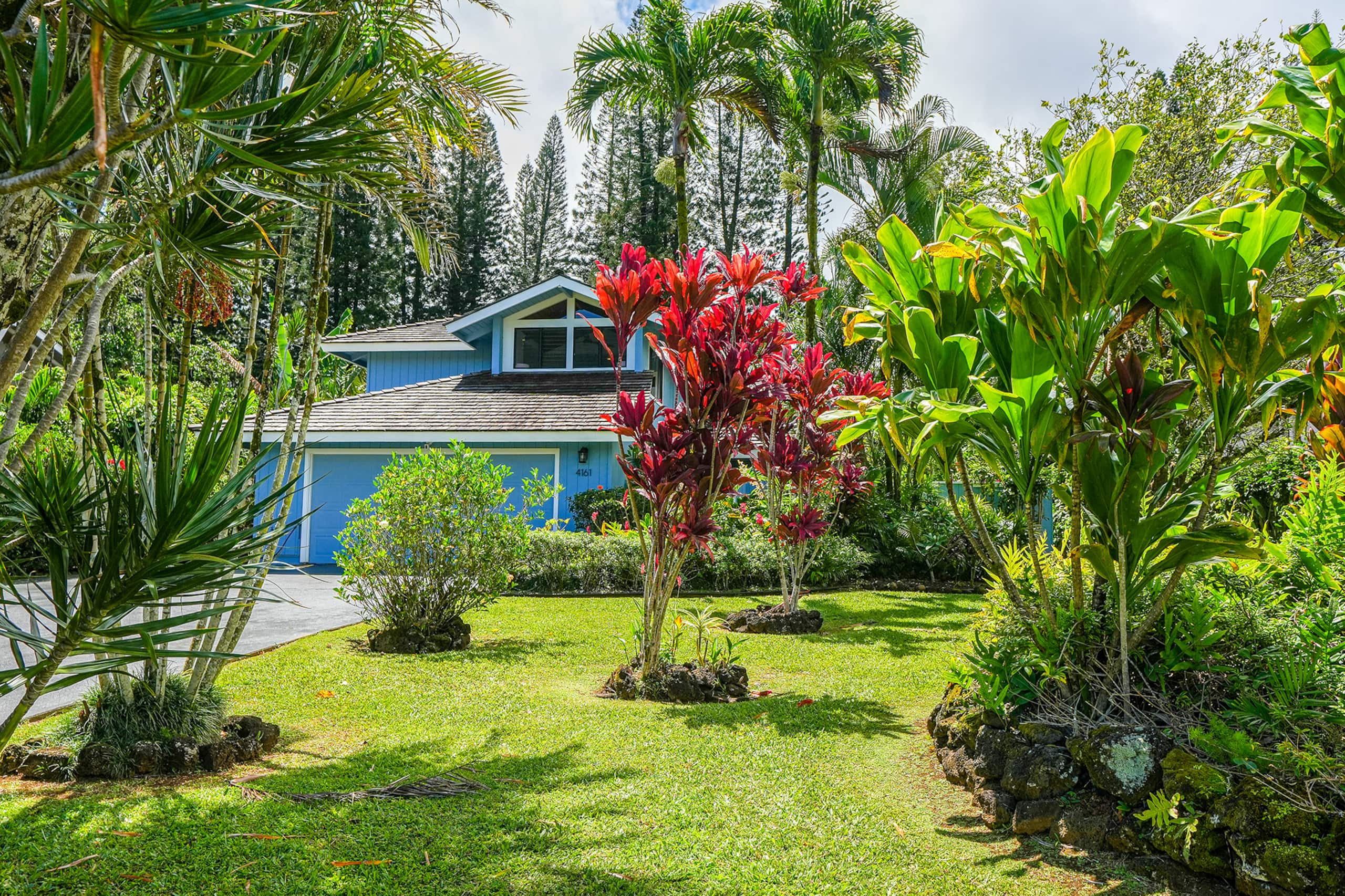 Home in Princeville · ★4.99 · 3 bedrooms · 4 beds · 2.5 baths - Image 43
