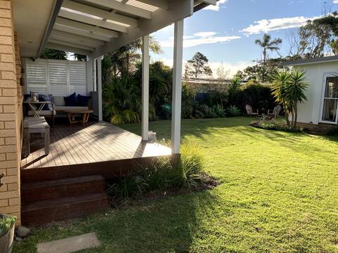 Indie's @ Berrara - 3 Bed, Pet-friendly