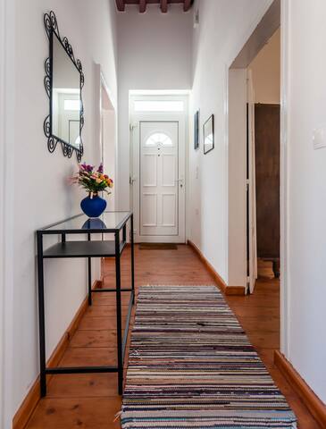 Antigoni’s Bay view gallery image 2