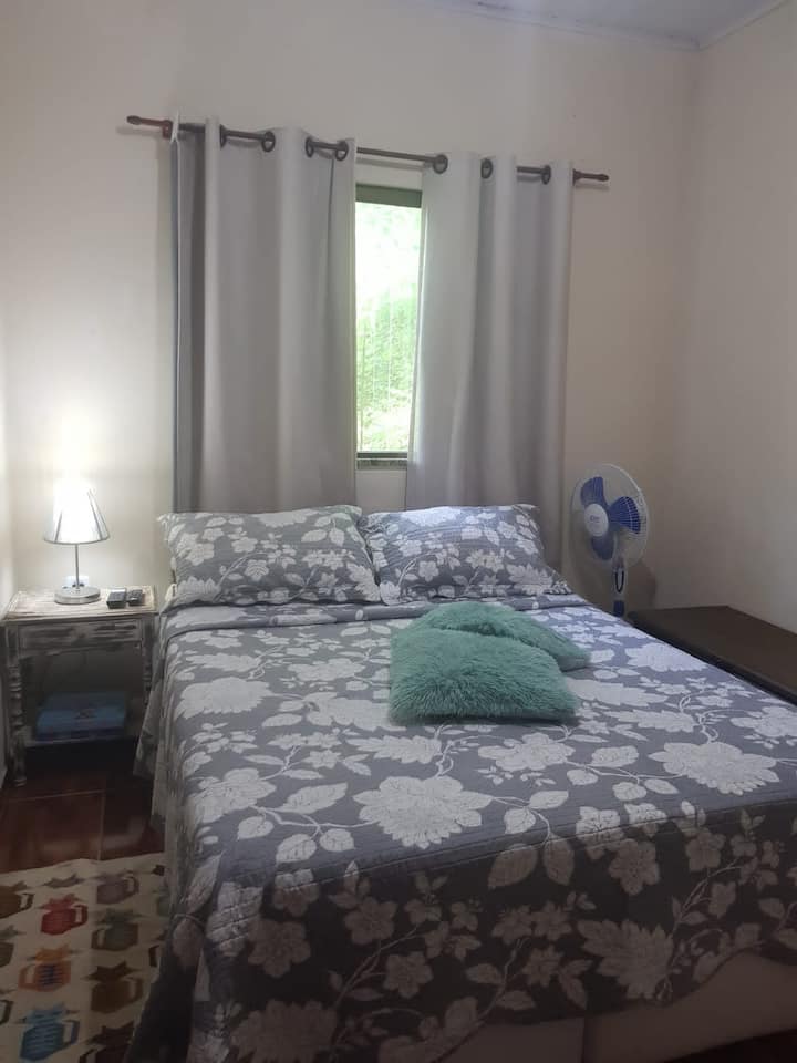 First bedroom configuration with a double bed
2 guests.