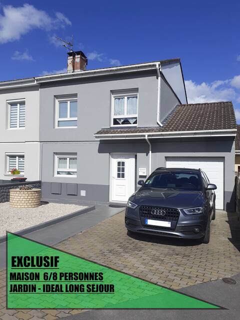 Exclusive Ideal house long stay private parking